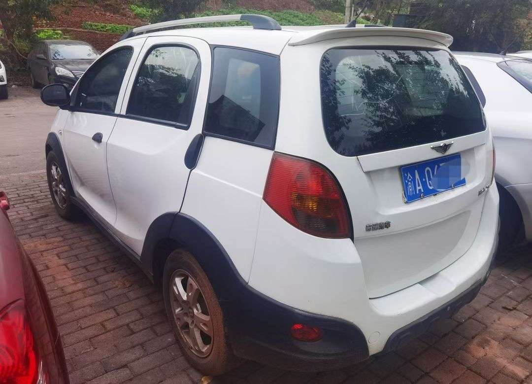 几千块卖,2012年,奇瑞瑞麟x1